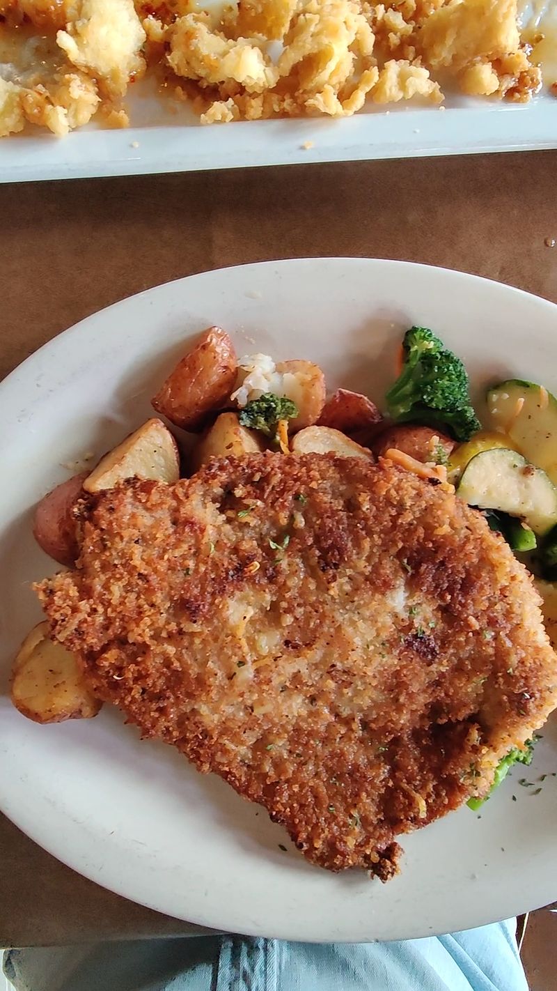 Rustic Comfort and Hearty Plates