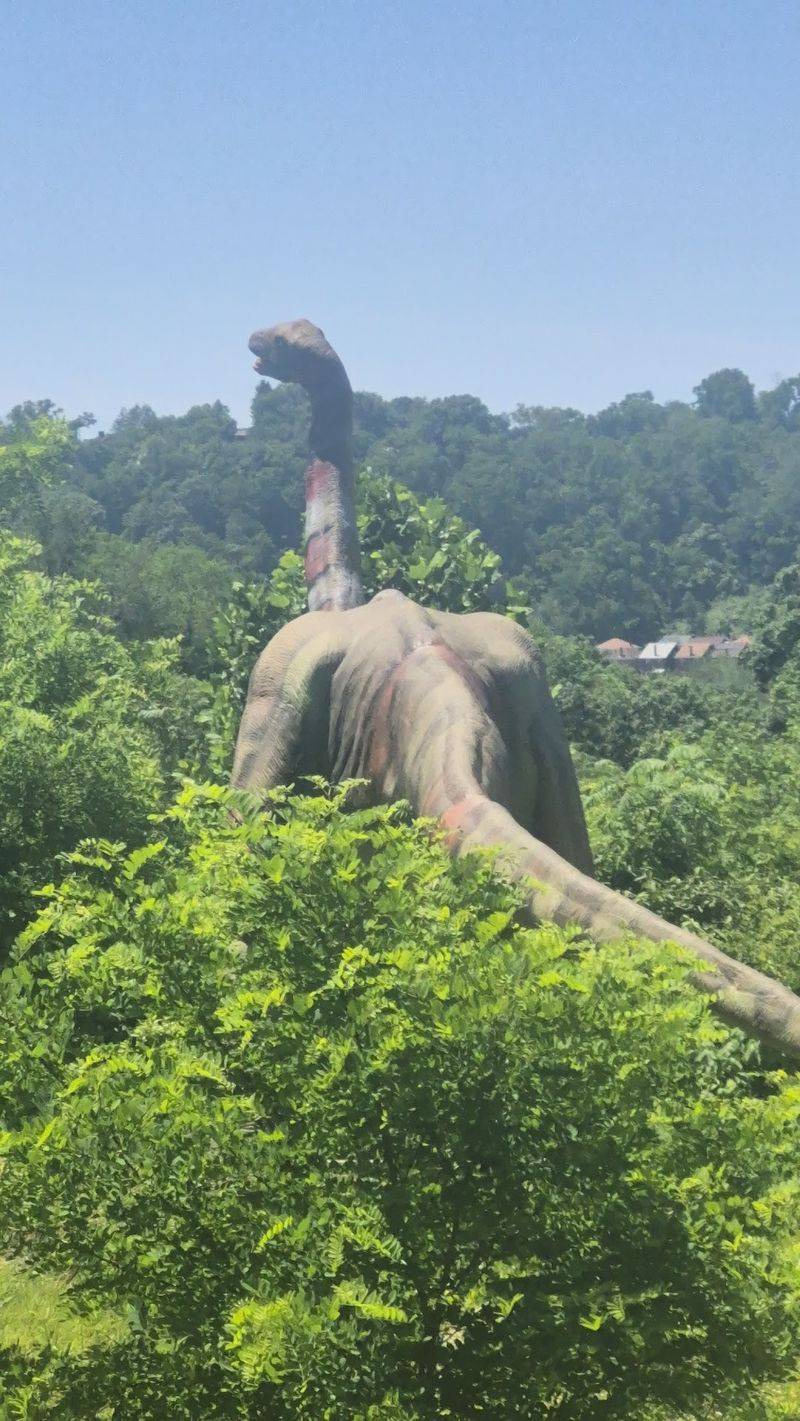 Animatronic Dinosaurs Are Lurking Around The Paths