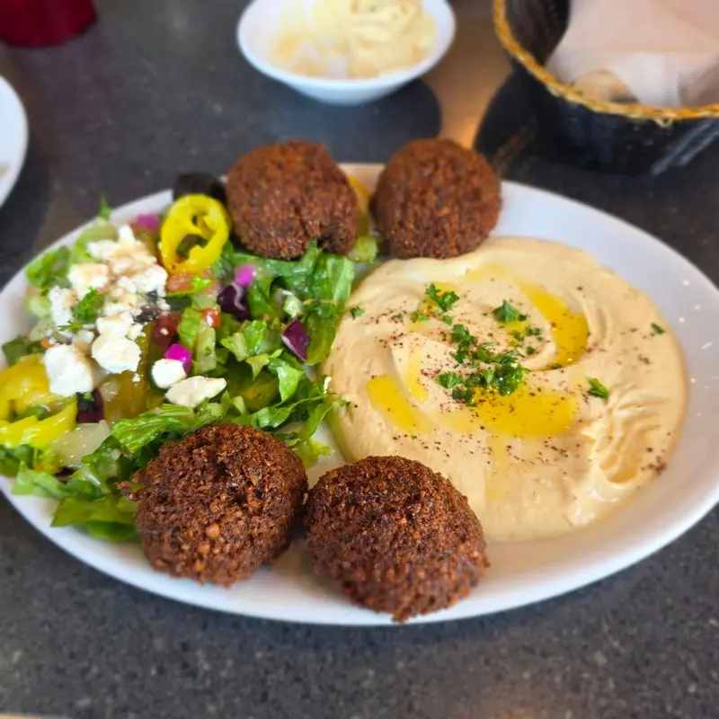 Falafel Fans And Vegetarians Get Plenty To Love