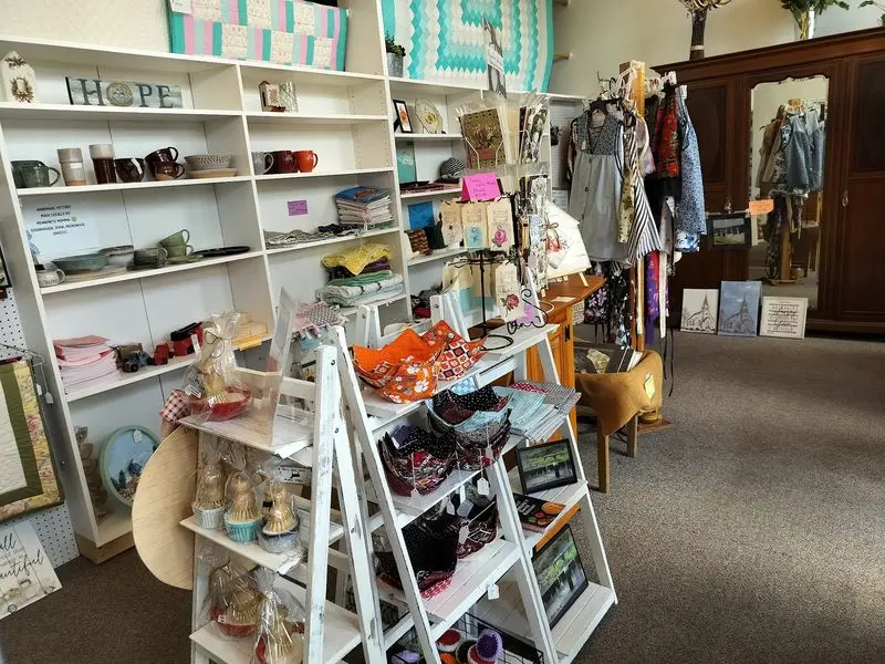 Browse Quilts And Handmade Goods Before You Leave Main Street