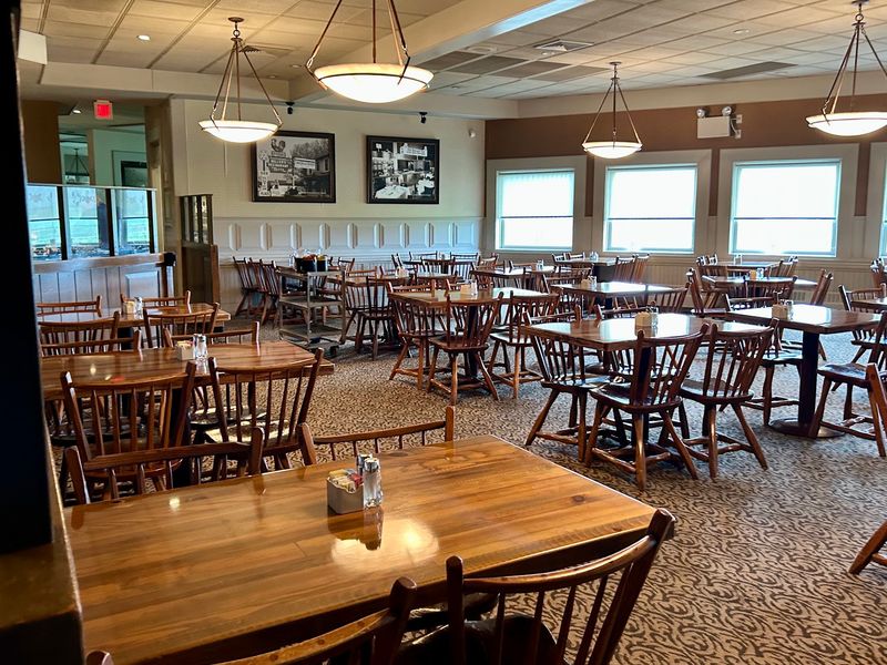 A Reservation Can Save You From Hungry Pacing