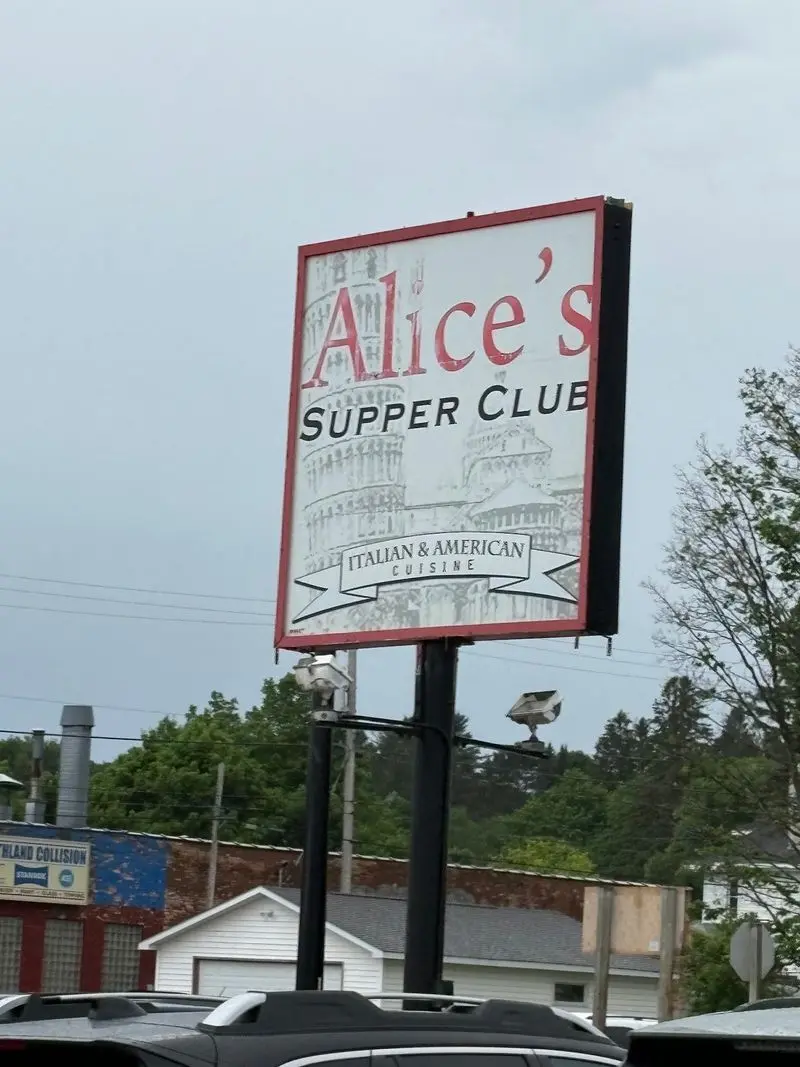 An Early Dinner Plan Will Serve You Well