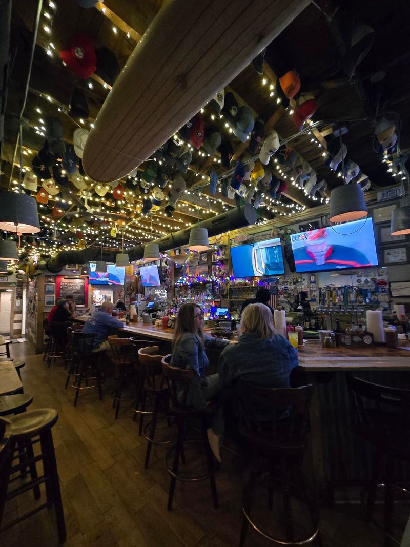 A Late Stop That Can Become a Vacation Habit