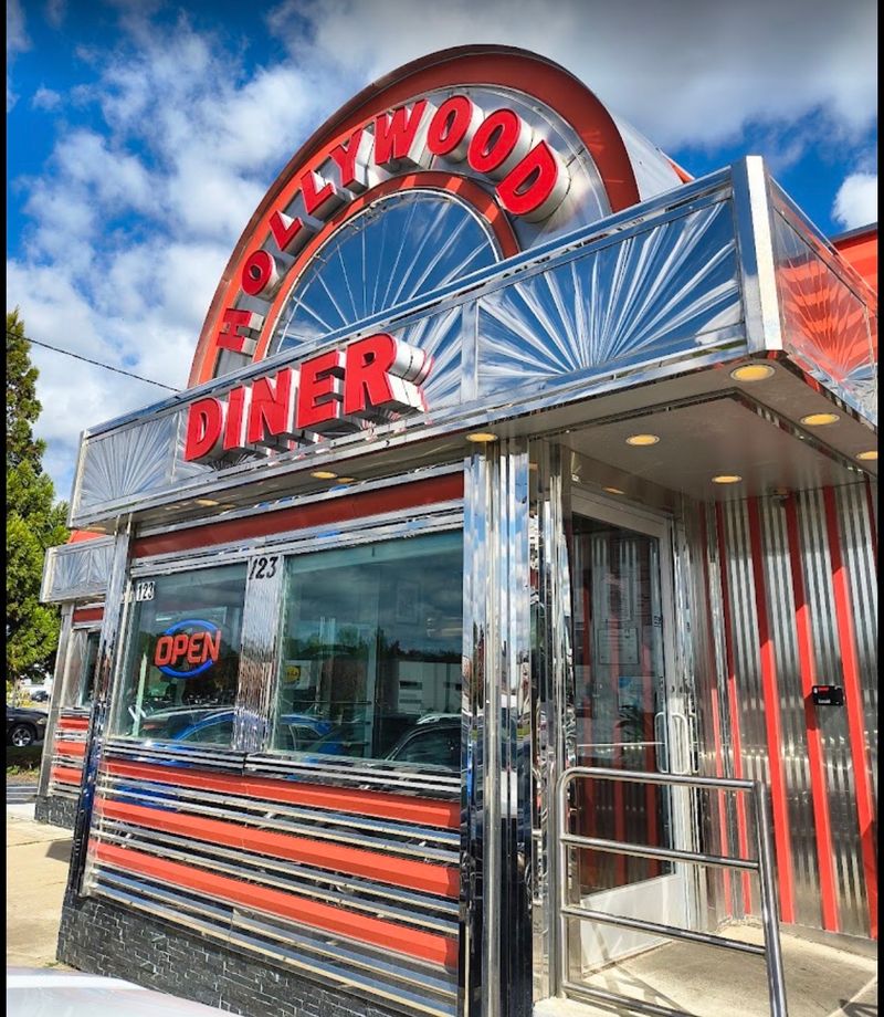 Dover Hollywood Diner