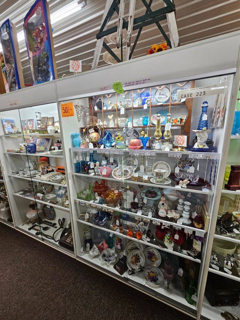 Hunt For Vintage Pieces With A Story