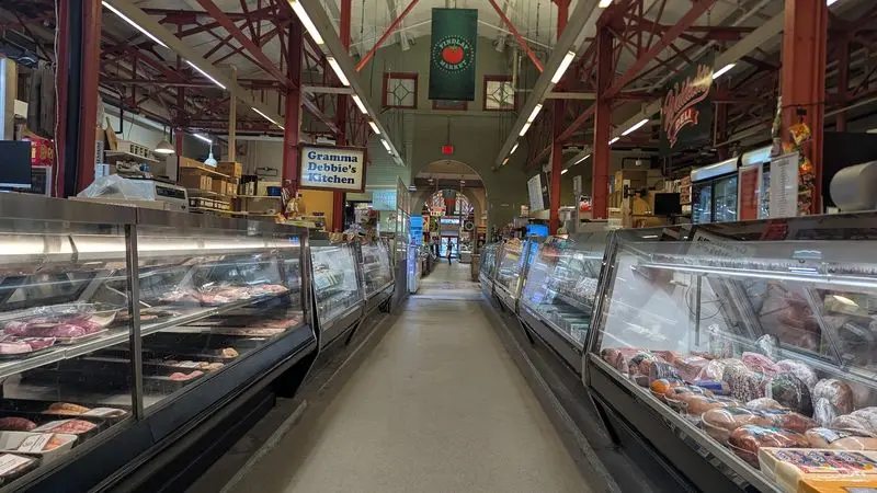 Browse More Than 50 Year-Round Merchants