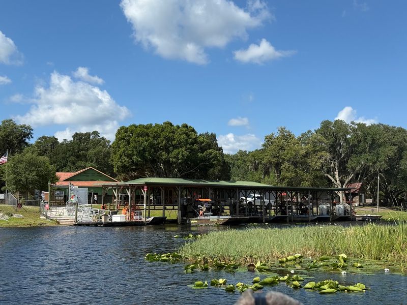 Lakeside Barbecue Makes A Tasty Pit Stop
