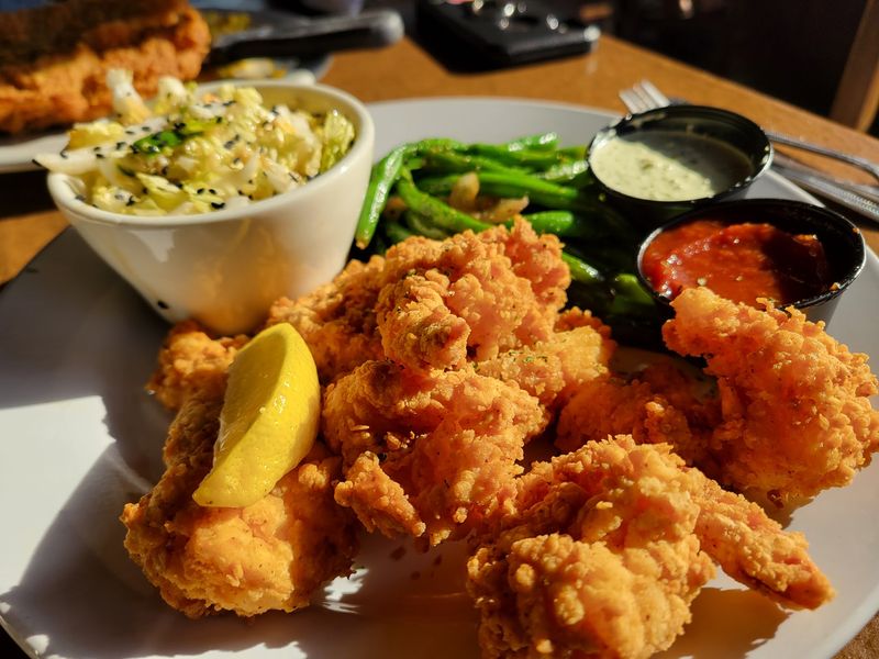 An Easygoing Meal for Different Diners