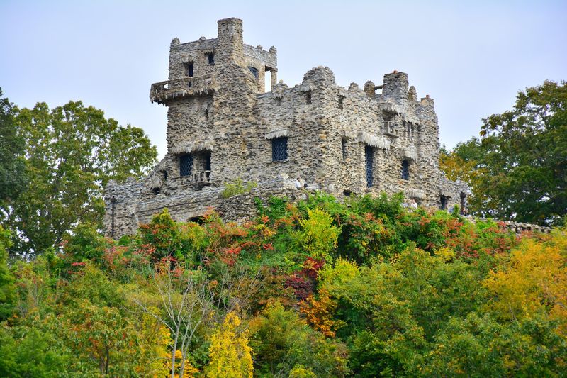 Keep Your Eyes Peeled For A Castle On The Cliff