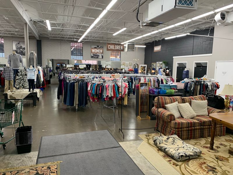 The WearHouse