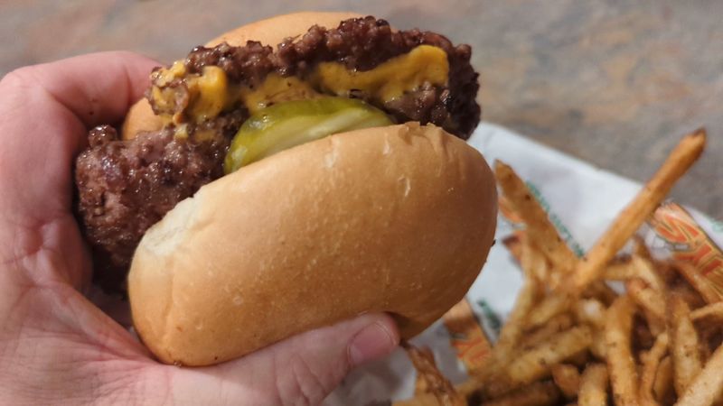 Gluten-Free Diners Get a Real Burger Night