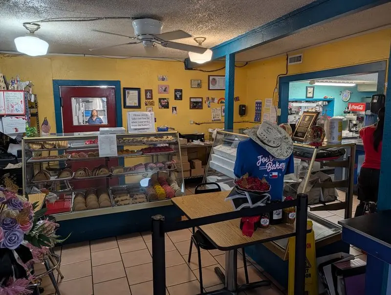 Joe's Bakery & Coffee Shop