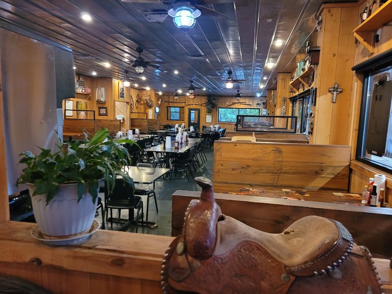 Rustic Surroundings With a Personal Feel