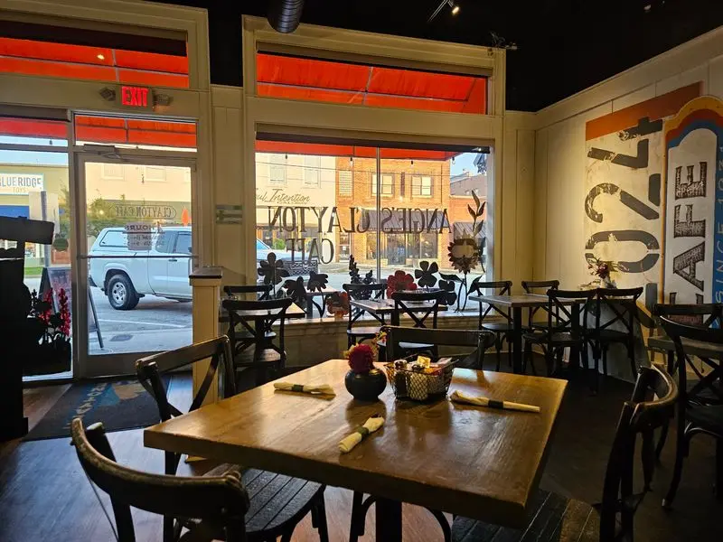 The Clayton Cafe