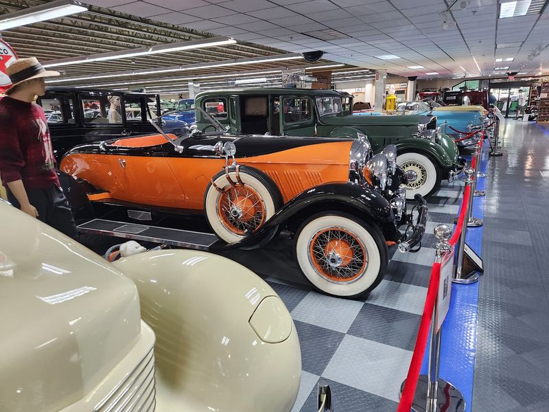 Tallahassee Automobile Museum