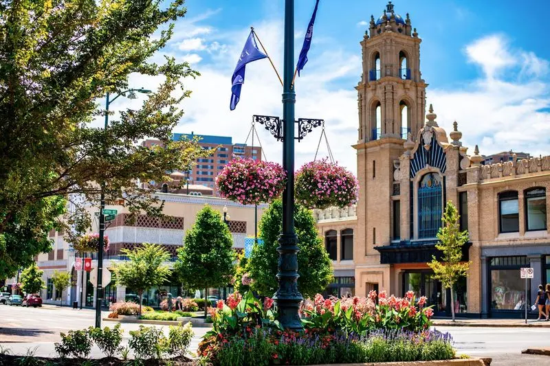 A Little Slice Of Spain Waiting In Kansas City