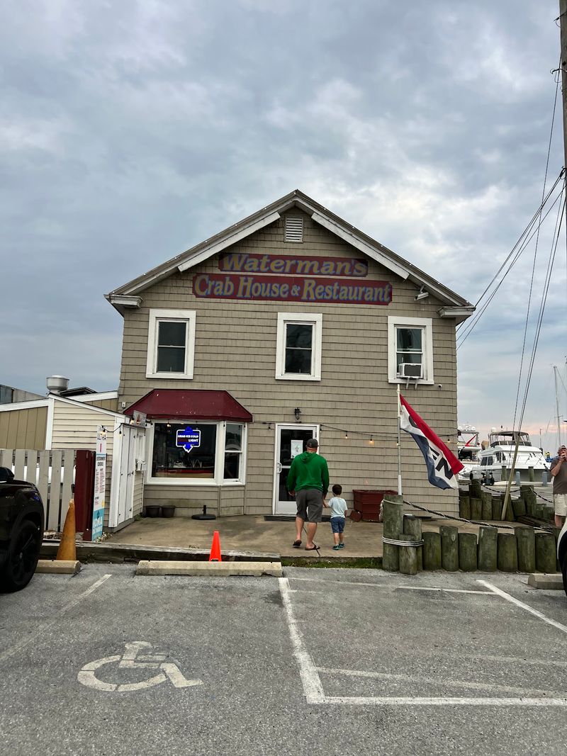 Waterman's Crab House