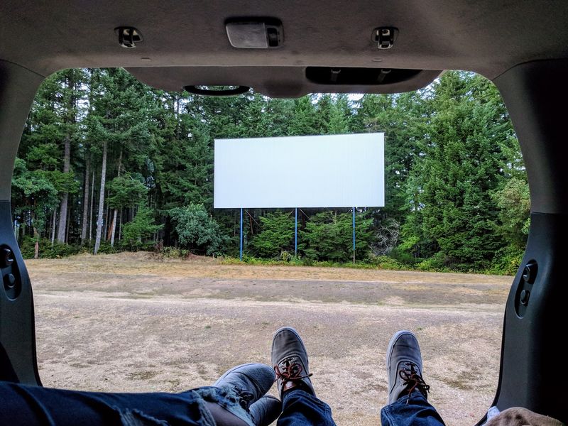 Truck Beds, Lawn Chairs, And Blankets Under The Stars