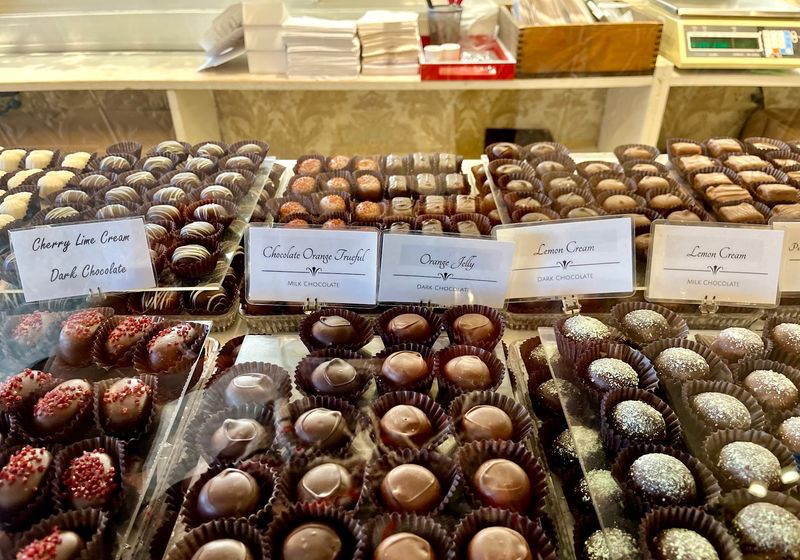 Chocolates Make Room for Small Discoveries