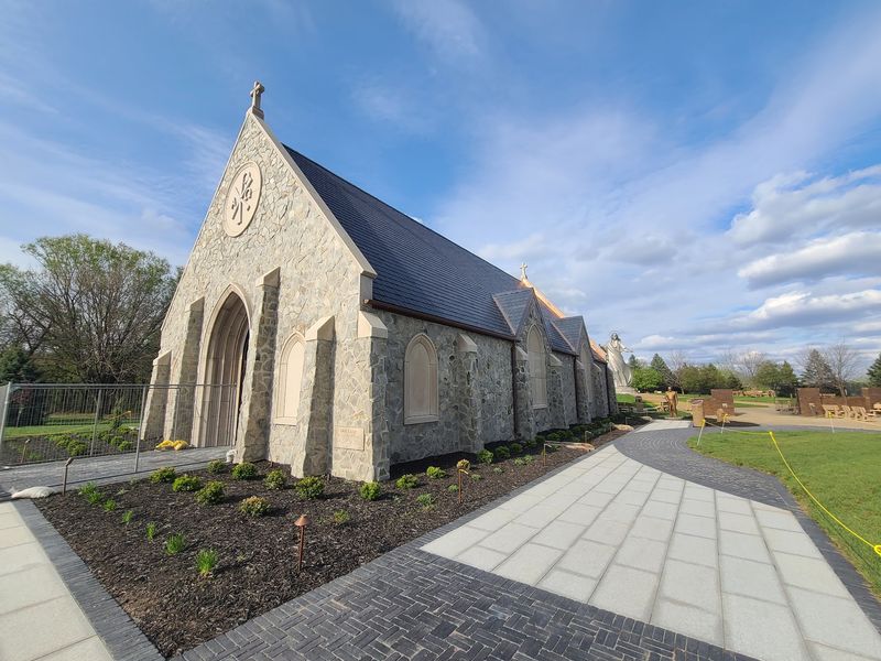 A Chapel for a Quiet Pause