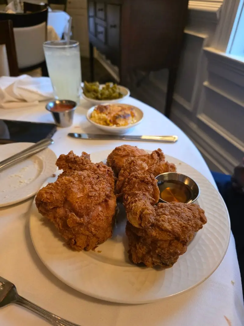 Fried Chicken Worth Crossing County Lines For