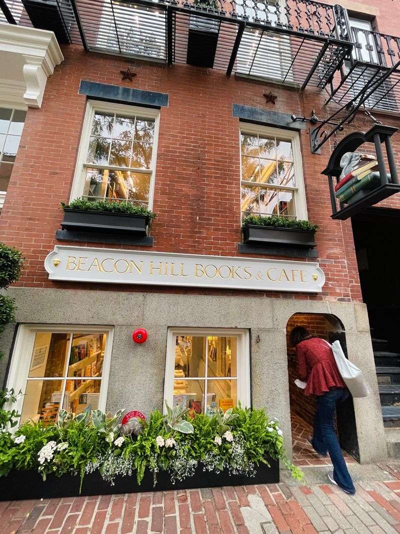 Beacon Hill Books & Café: Townhouse Charm in Boston