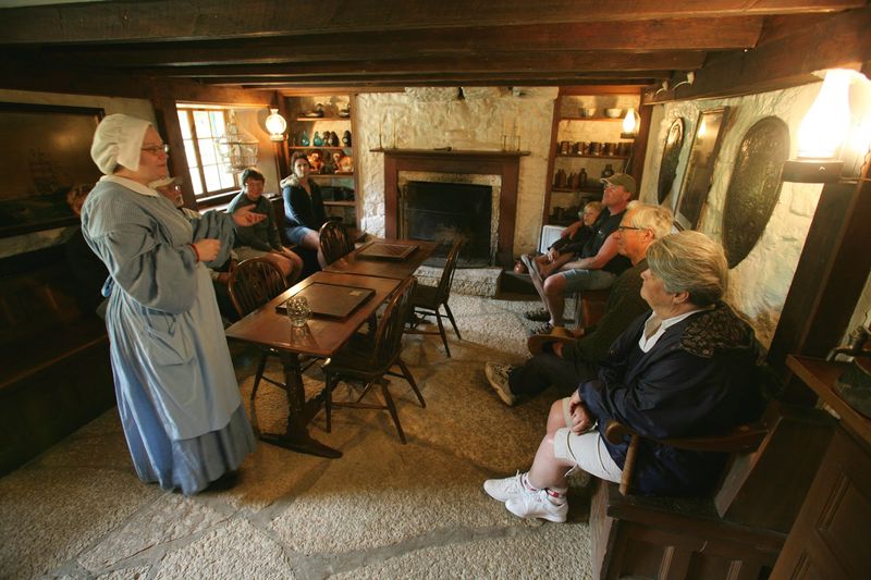 Costumed Guides Turn An Hour Into A Time Machine