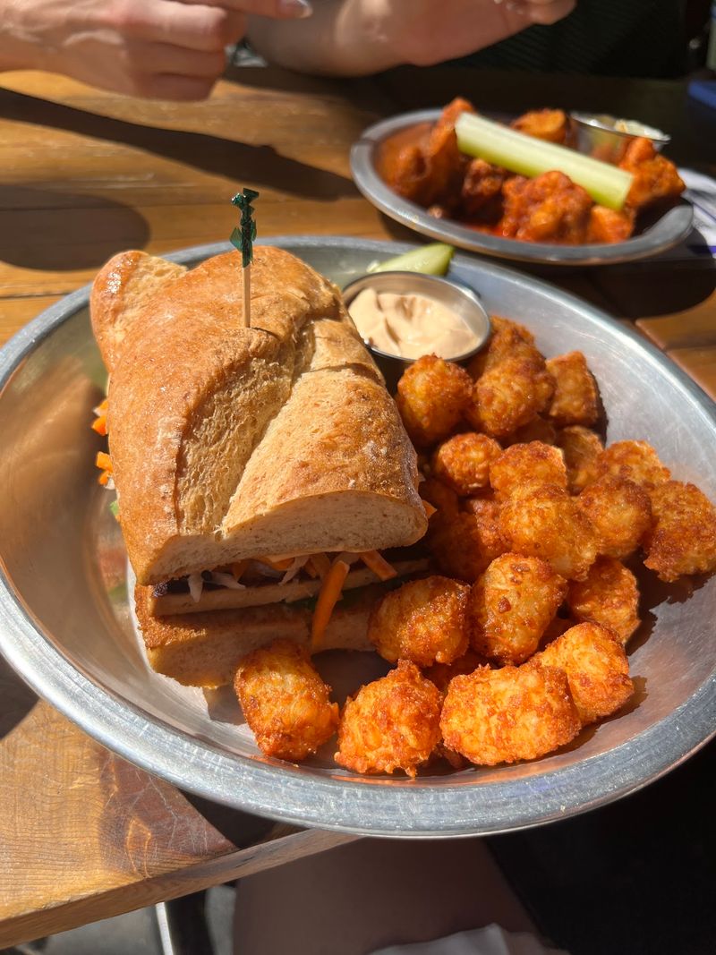 Your Lunch Order Actually Helps People Here