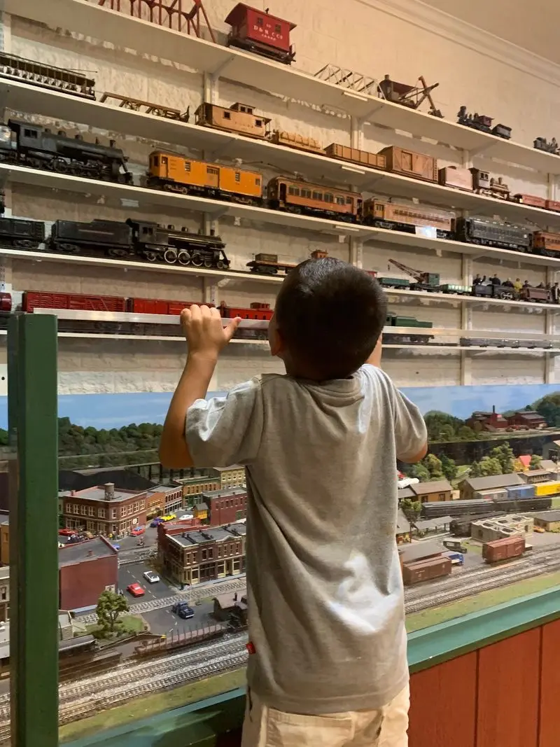 Conductors Who Turn A Train Ride Into A History Lesson