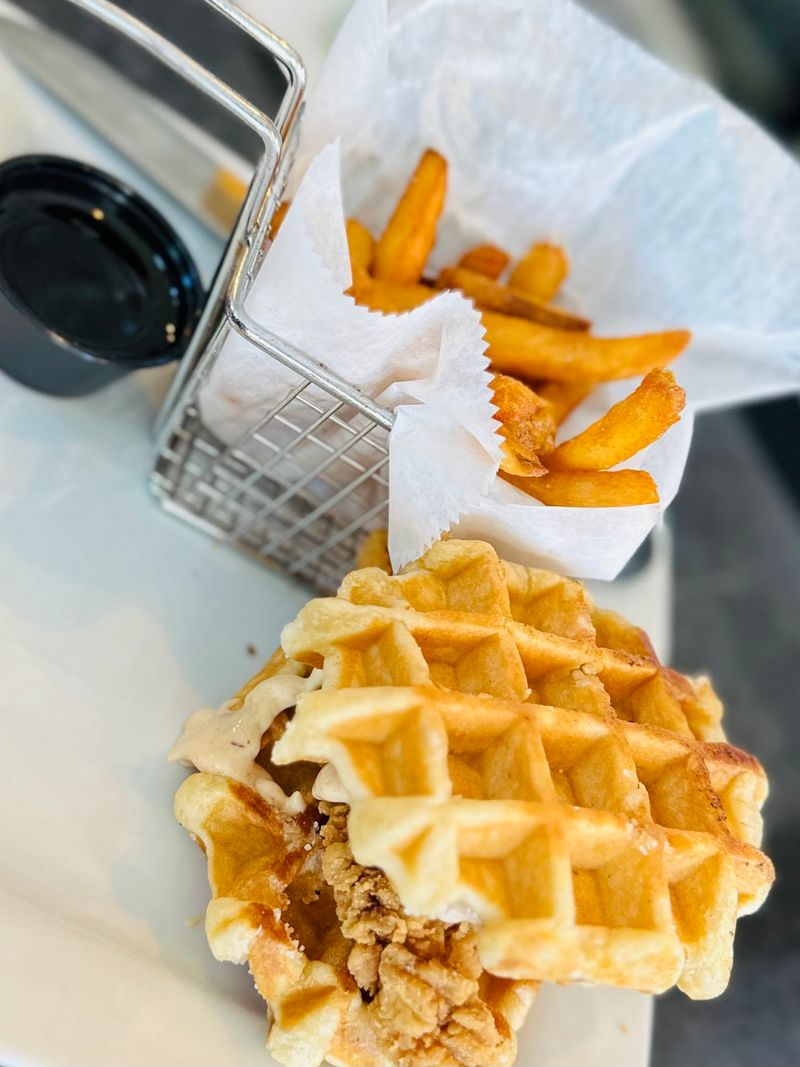 Chicken And Waffles Steal Plenty Of Spotlight