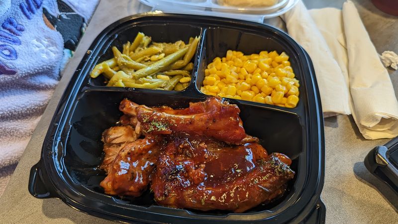 Tomeka's HomeStyle Eatery