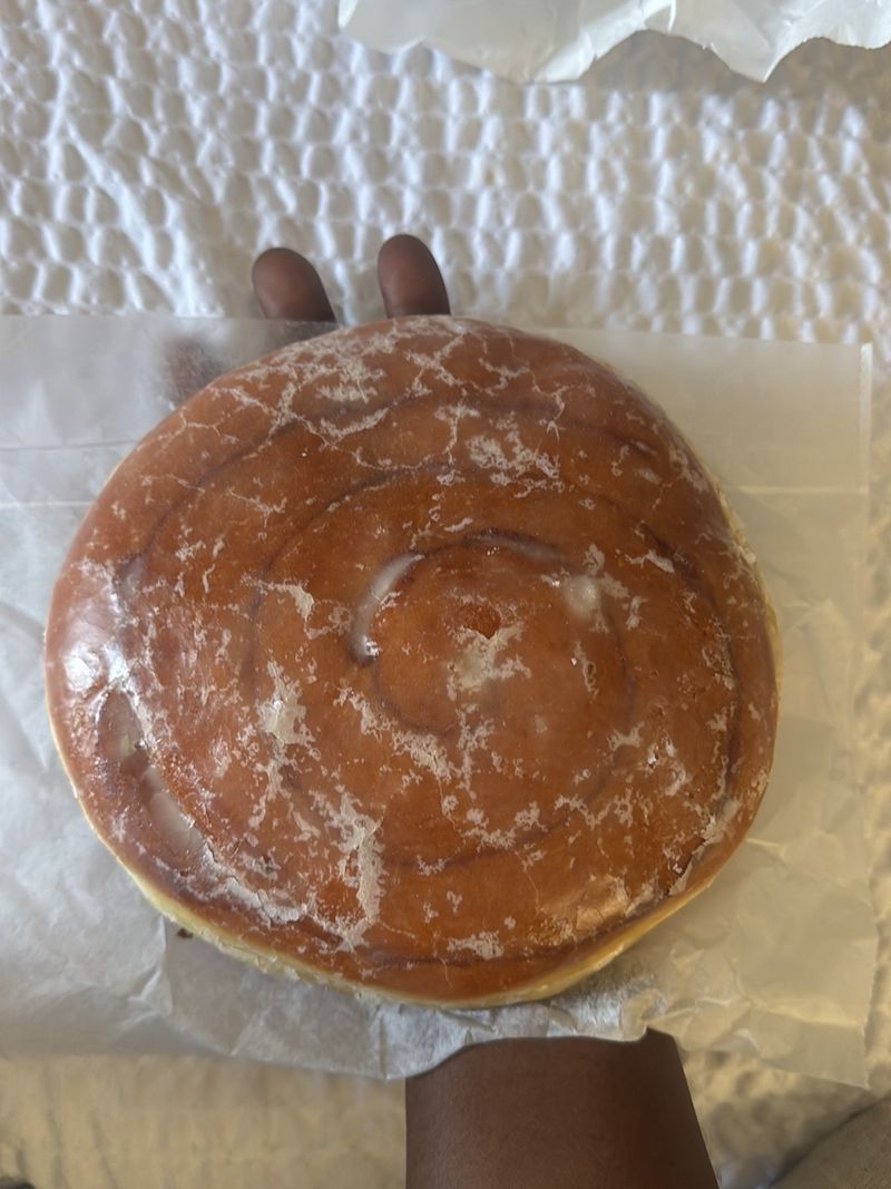 Glazed Donuts That Make Chain Coffee Shops Look Nervous