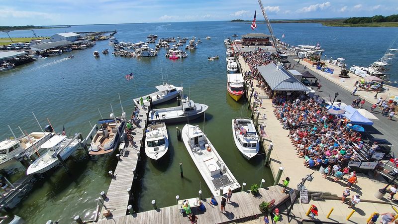 Crab Season Is The Best Time To Show Up
