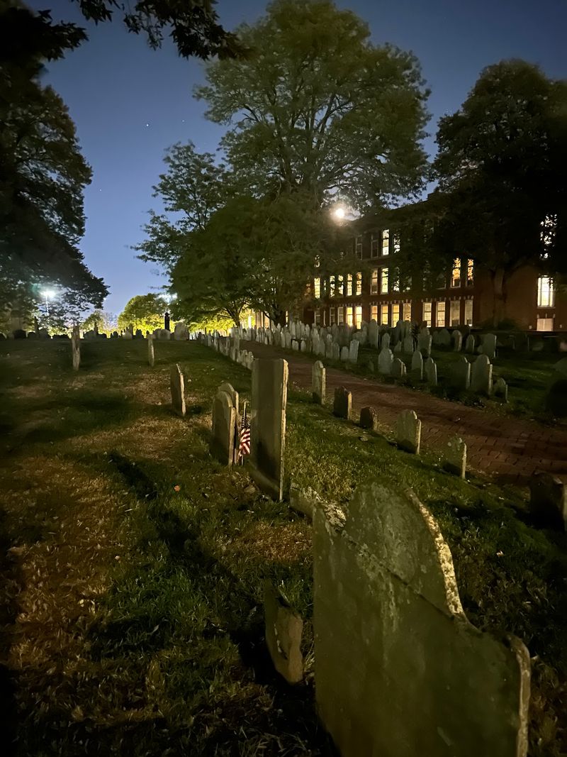 Ghosts & Gravestones Tour Boston, Boston, MA