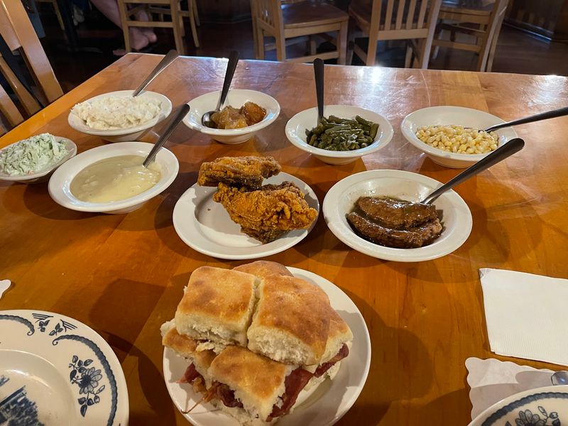 Dan'l Boone Inn
