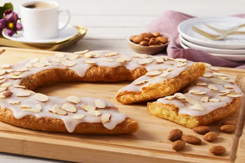 Pumpkin Caramel Kringle With a Racine Twist