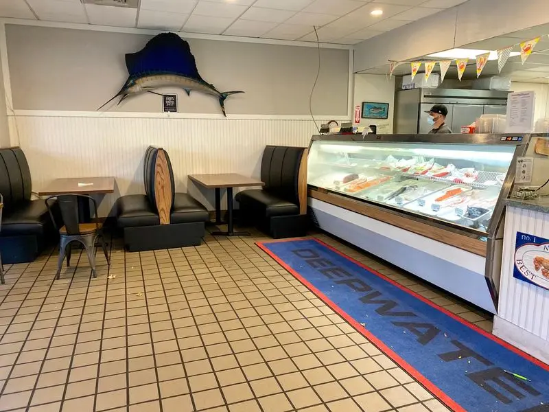 The Ocean Is Far Away, But Your Dinner Doesn't Know That
