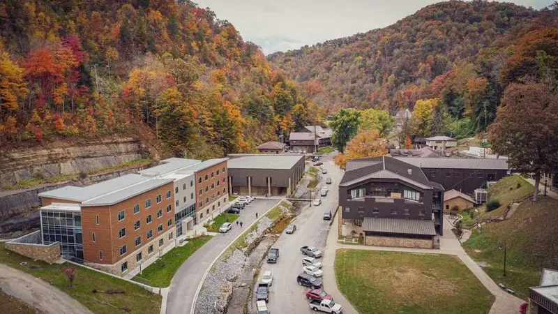 A Small Mountain Campus With A Surprisingly Big Promise