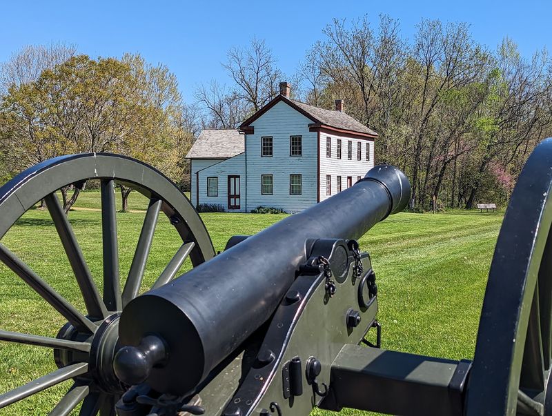 A Vanished River Town Right On The Iowa Line
