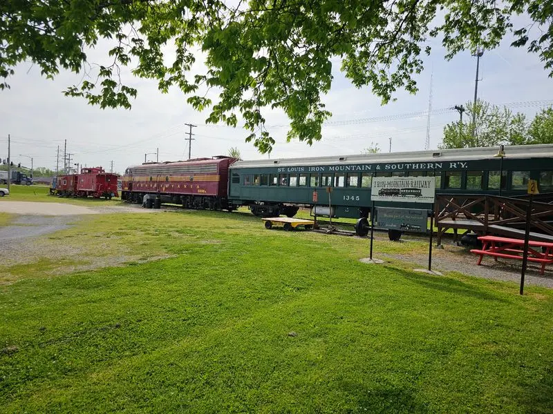 All Aboard A Volunteer-Powered Railroad In Southeast Missouri