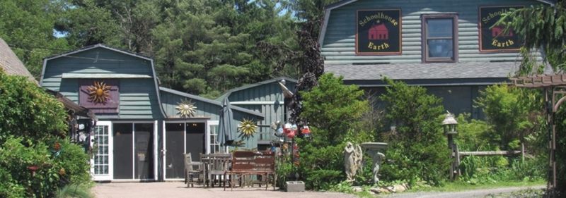 A Roadside Stop Just North Of Deep Creek Lake