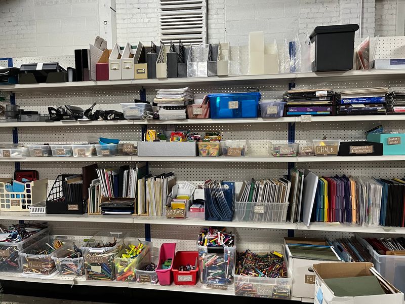 Shelves So Tidy They Make Treasure Hunting Easy