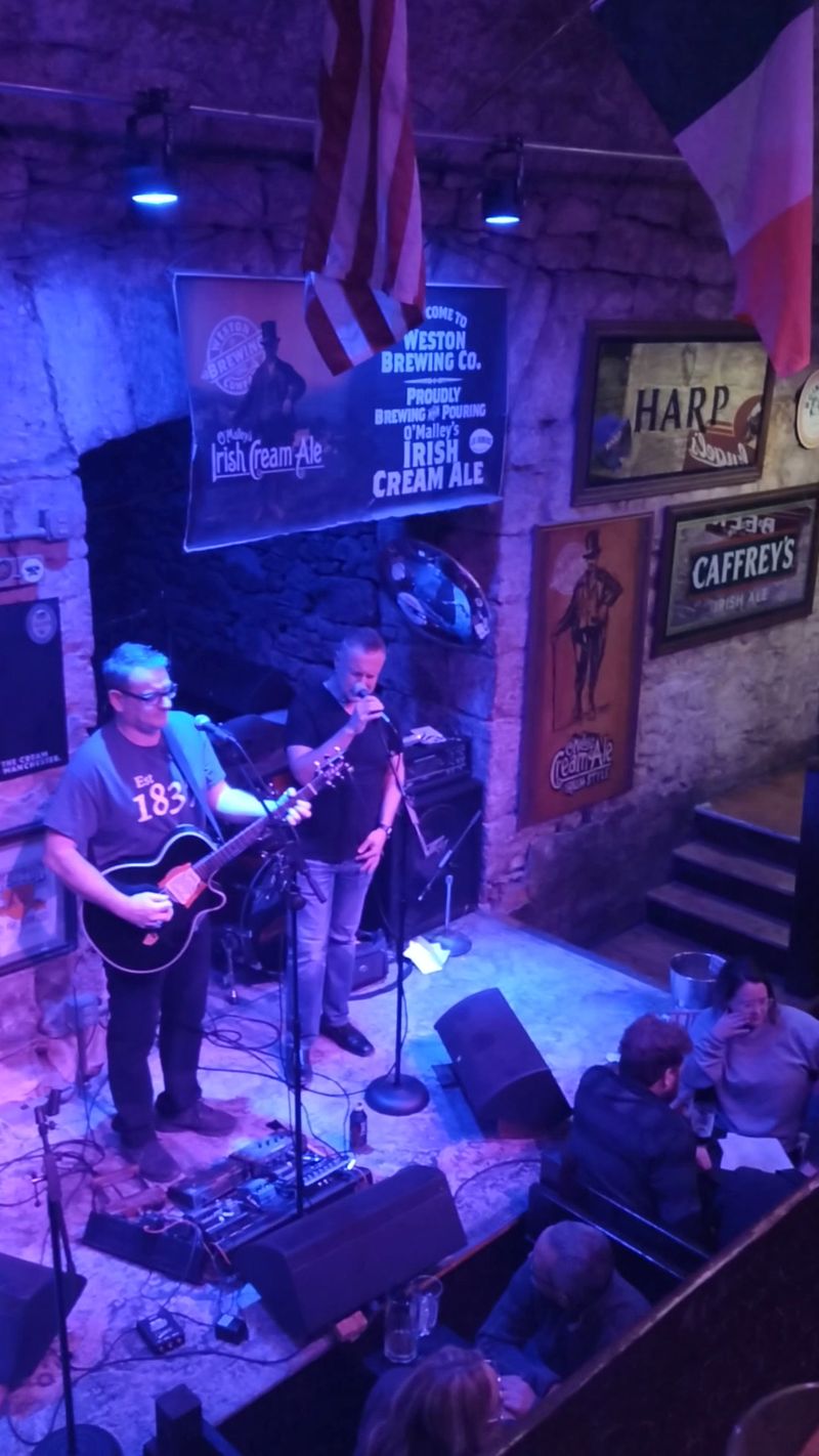 Call-And-Answer Irish Songs That Pull You Into The Fun
