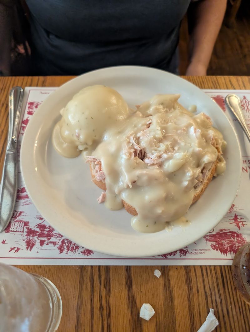 Fried Chicken And Roast Beef Do The Heavy Lifting