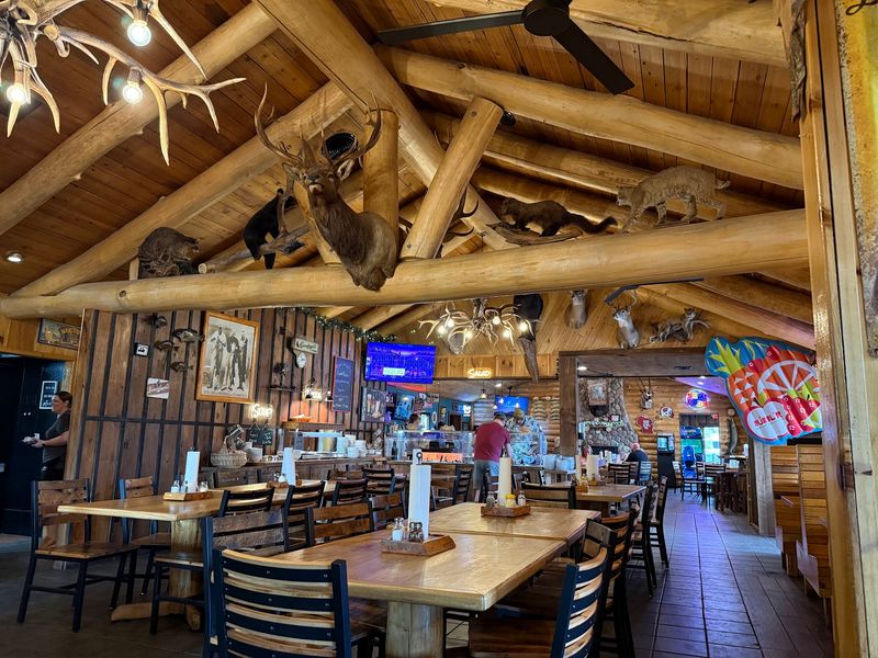 Coop's Pizza