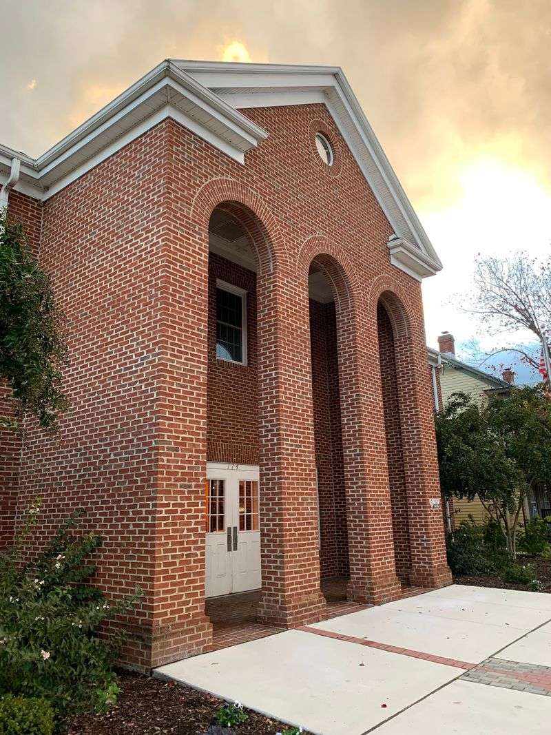 Strasburg Town Office, Strasburg, VA