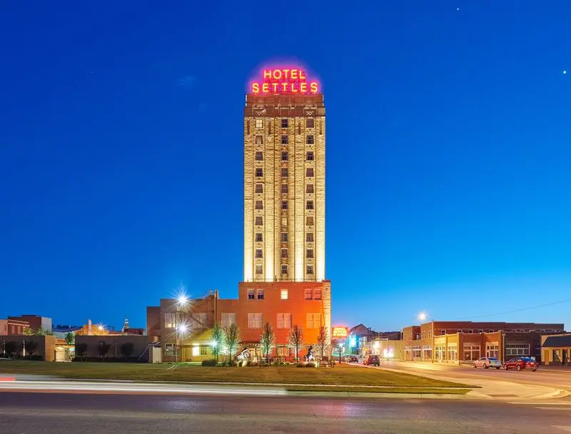 A 1930 High-Rise That Still Rules Downtown Big Spring
