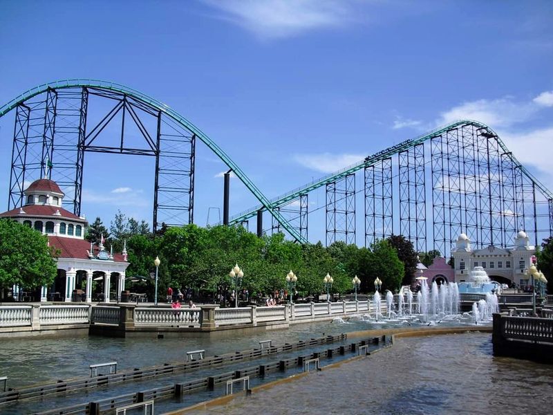 Big Thrills Live Right Next Door To The Old-Timers