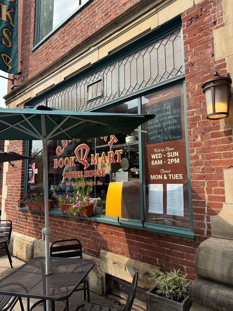 Quadrant Book Mart & Coffee House in Easton