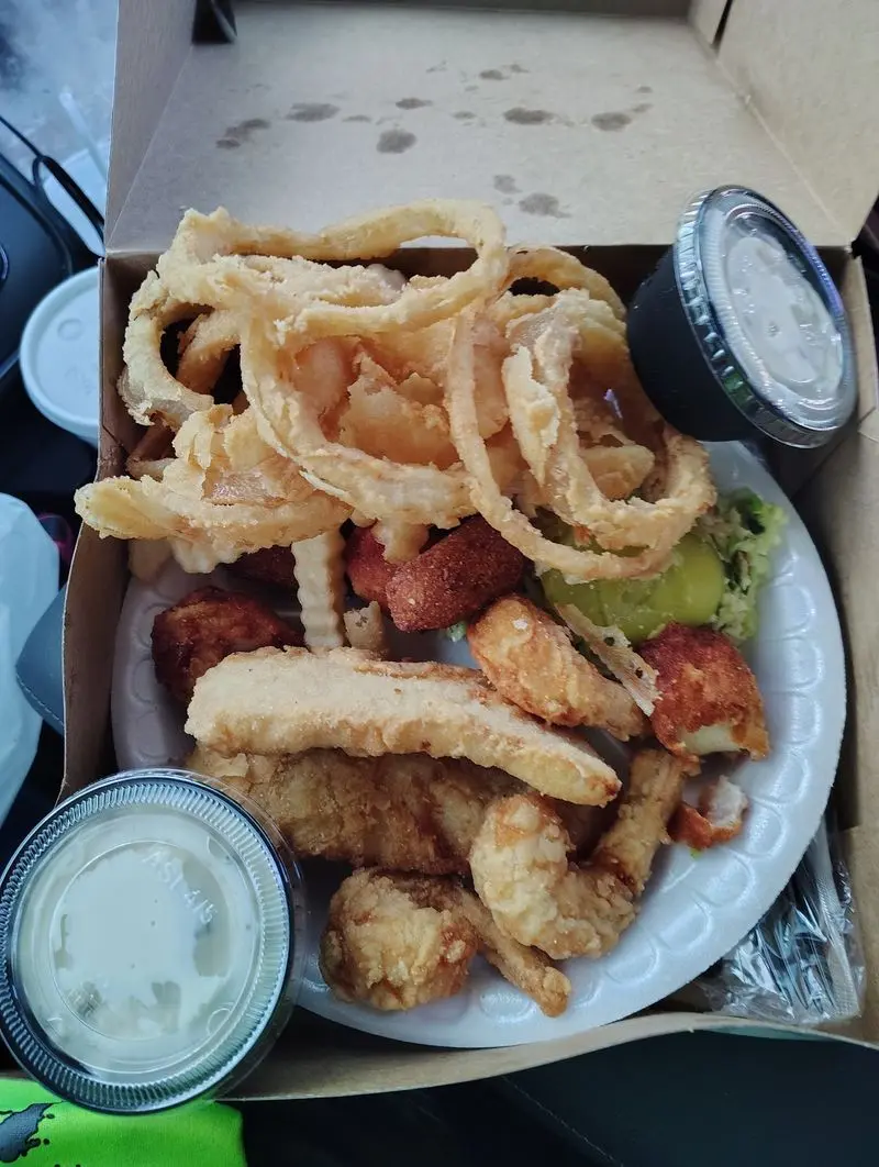 Counter Ordering Keeps the Meal Straightforward